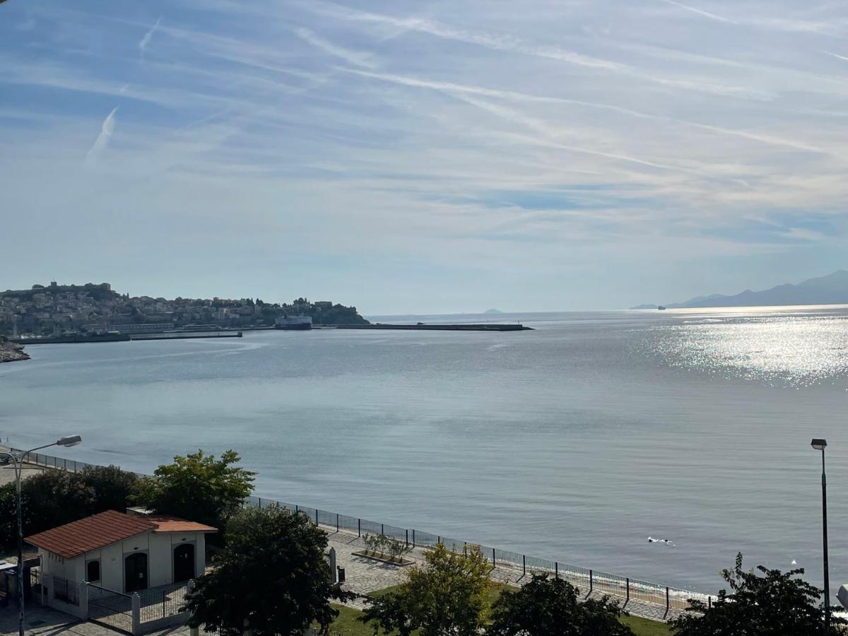 Seaside Loft Kavala Lägenhet Exteriör bild